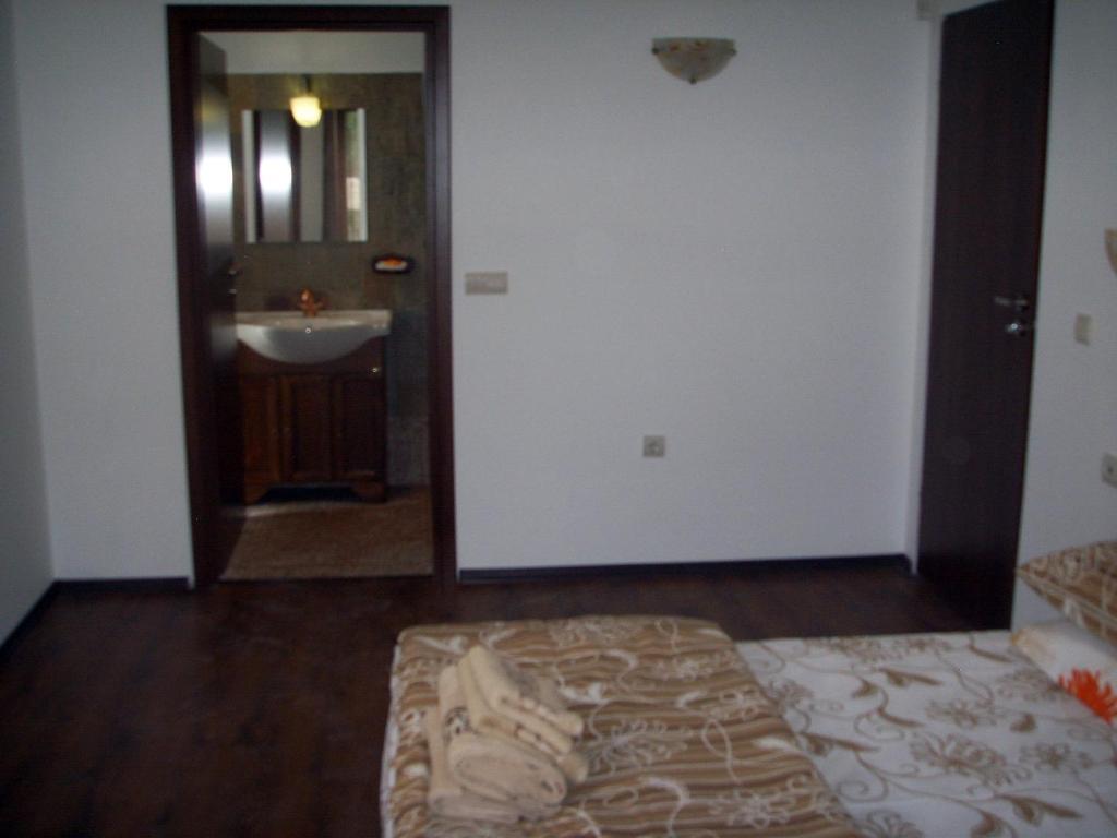 The Lake Villa Смолян Экстерьер фото